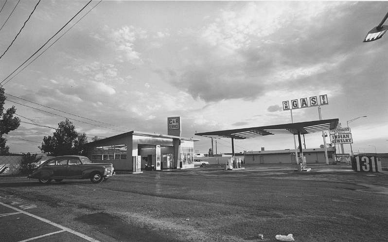 Roswell Angier, Gallup, New Mexico, 1979
Vintage gelatin silver print, 8 x 12 in. (20.3 x 30.5 cm)
2773
Sold