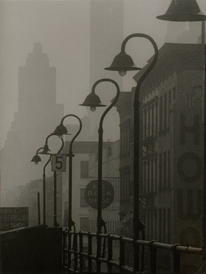Josef Breitenbach, El (Hochbahn), New York, 1942
Vintage gelatin silver print, 4 7/8 x 3 11/16 in. (12.4 x 9.4 cm)
4654
Sold