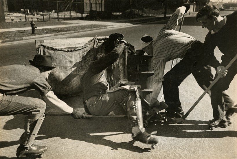 Eliot Elisofon, Hockey players use the street for a rink, cardboard as shinguards, from Playgrounds for Manhattan, 1938
Vintage gelatin silver print, 9 1/16 x 13 3/8 in. (23 x 34 cm)
6074