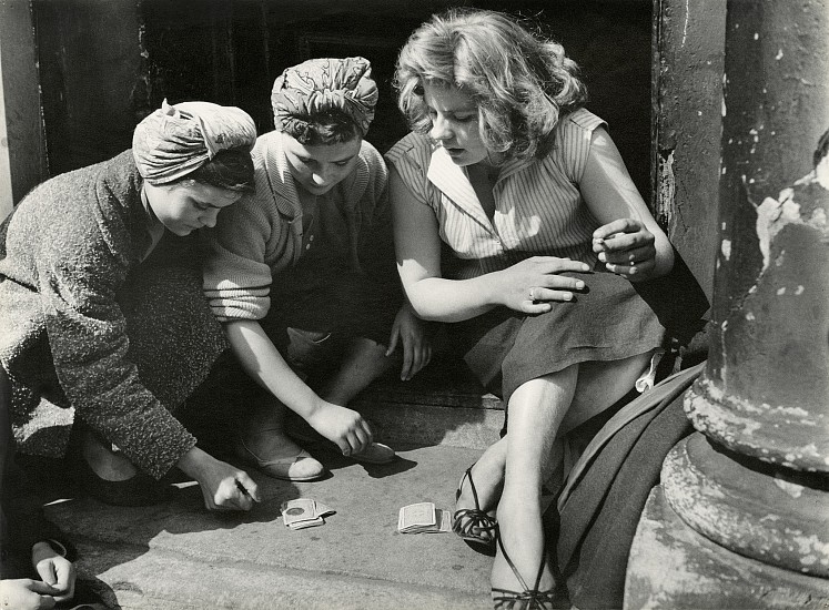 Roger Mayne, Girls Gambling, Southam Street, North Kensington, London, 1956
Vintage gelatin silver print, 15 1/8 x 20 5/8 in. (38.4 x 52.4 cm)
6518
Sold