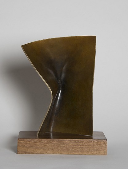Joe Gitterman, Movement 19, 2015
Bronze, 12 x 8 x 5 in. (30.5 x 20.3 x 12.7 cm)
7327