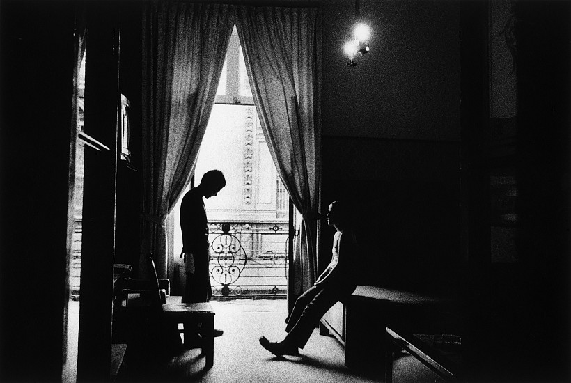Allen Frame, Santiago and Paola, Mexico City, 2002
Gelatin silver print, 26 x 39 in. (66 x 99.1 cm)
Edition of 3
5842