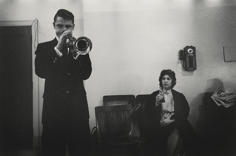 Paul J. Hoeffler, Chet Baker with Halema Baker, backstage at the Old War Memorial Auditorium, Rochester, 1956
Gelatin silver print; printed later, 11 x 14 in. (27.9 x 35.6 cm)
The King of Cool, Chet Baker (1929-1988) - pictured here with his, then, wife, Halema Baker (née Alli) - was a trumpeter and known particularly for his vocal albums. Signed by the photographer.
7385
$1,000