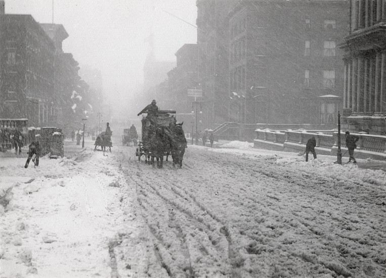 Alfred Stieglitz, Winter on Fifth Avenue, 1893
Gelatin silver print; printed late 1920s-early 1930s, 2 9/16 x 3 1/2 in. (6.5 x 8.9 cm)
5711
Price Upon Request