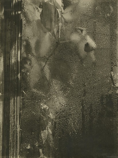Josef Sudek, The Window of My Studio, 1952
Vintage pigment print, 8 11/16 x 6 13/16 in. (22.1 x 17.3 cm)
7880
$28,000