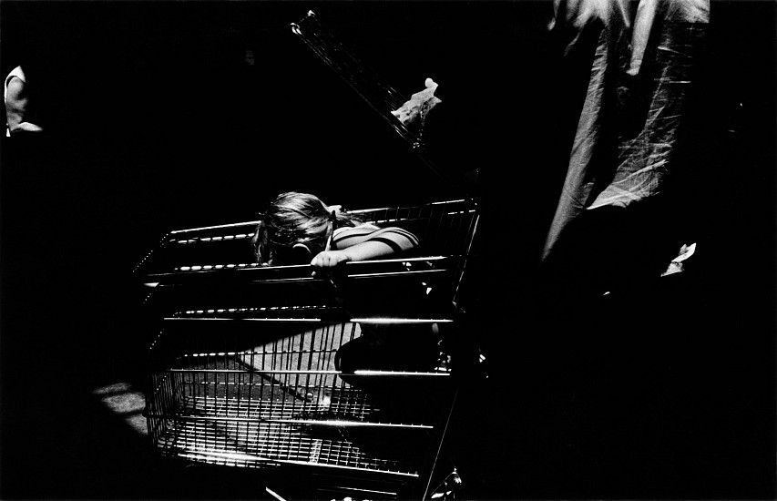 Kenneth Josephson, Honolulu, 1967
Vintage gelatin silver print, 5 13/16 x 8 7/8 in. (14.8 x 22.5 cm)
3331
$9,000